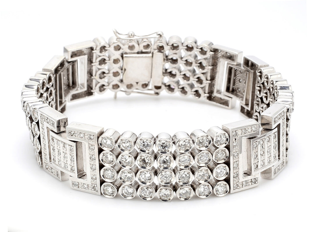 Bracelet with 4-row round diamonds.  D11.75ct.t.w.