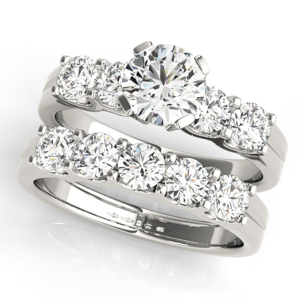 ENGAGEMENT RINGS SINGLE ROW PRONG SET