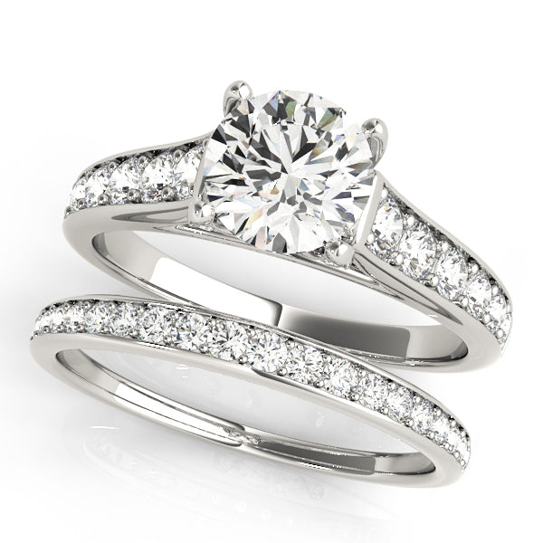 ENGAGEMENT RINGS SINGLE ROW PRONG SET