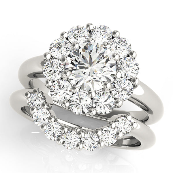 ENGAGEMENT RINGS HALO ROUND