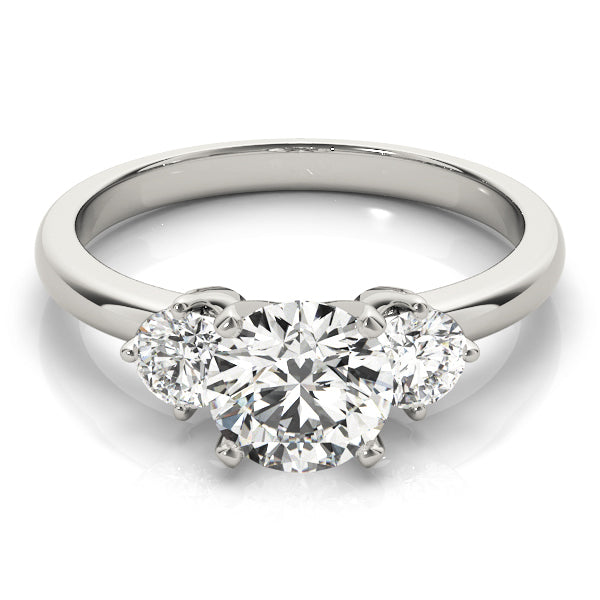 ENGAGEMENT RINGS 3 STONE ROUND