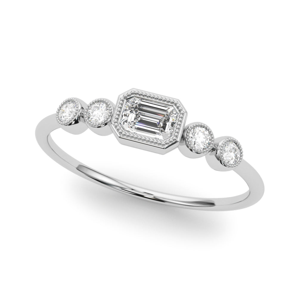 LAB GROWN DIAMOND 5 STONE FASHION RING WITH EMERALD CUT CENTER